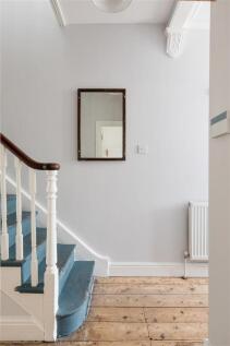 Odessa Road, E7