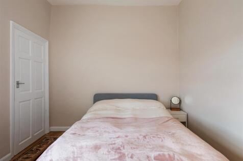 South Esk Road E7