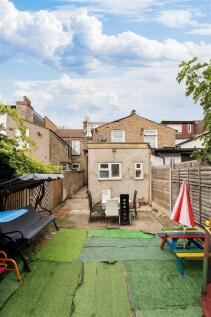 Milton Avenue, E6