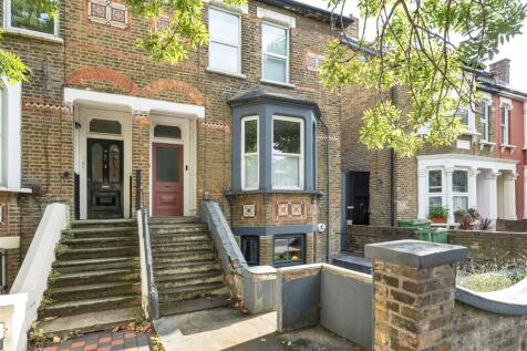 Earlham Grove E7