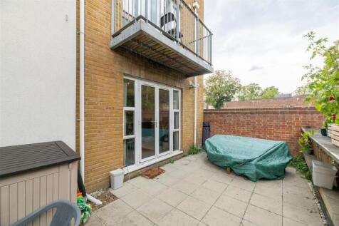 Spratt Hall Road