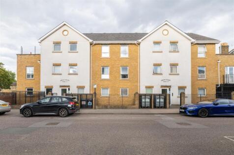 Spratt Hall Road