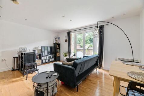 Spratt Hall Road