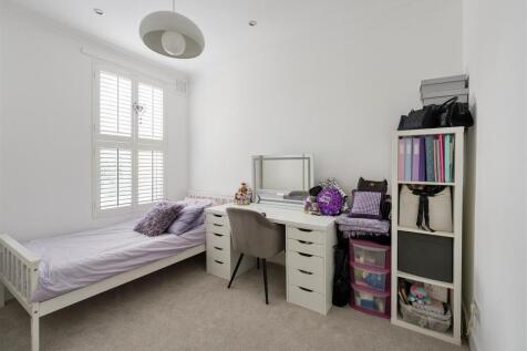 Dyers Hall E11