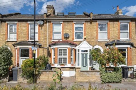 Wadley Street, E11