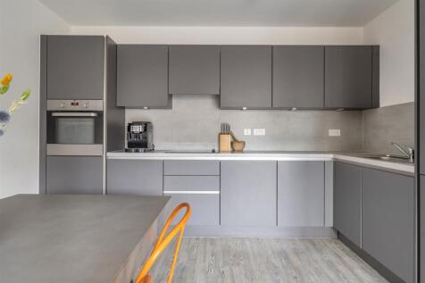 Living-Area-4.jpg
