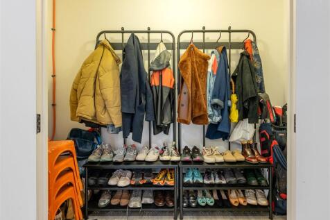 Hallway-Storage.jpg