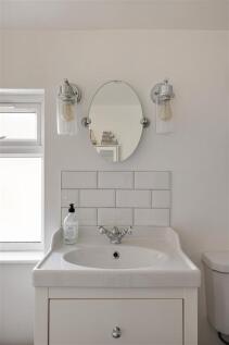 Ramsay Road E7