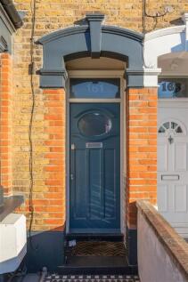 Richmond Road, E11