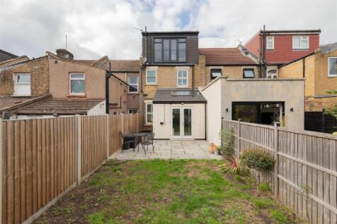 Ashville Road, E11
