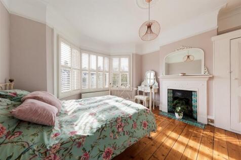 Harpenden Road E12