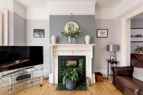 Harpenden Road E12