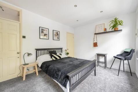 Trumpington Road, E7