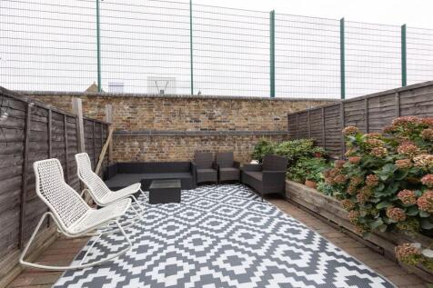 Boleyn Road, E7