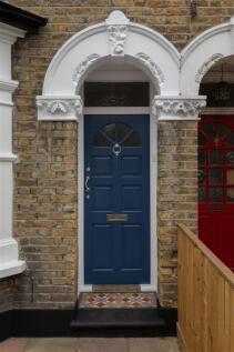 Kingsdown Road, E11