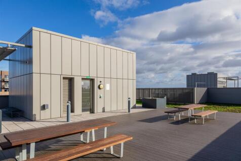 Shipbuilding Way E13