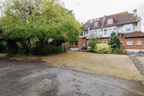 Blake Hall Road, E11