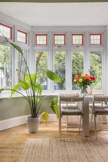 Blake Hall Road, E11