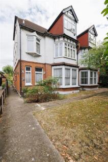 Blake Hall Road, E11