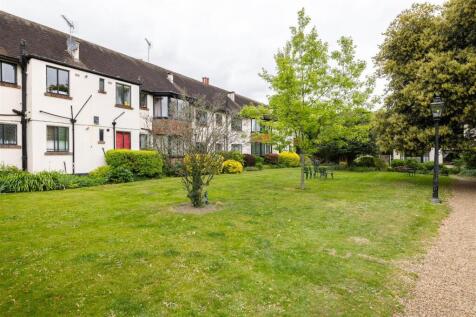 Forest Court Communal Garden .jpg