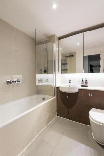 Honour Lea Avenue E20