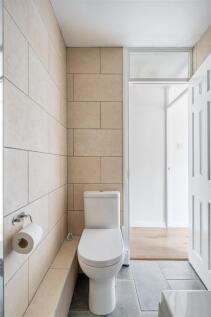 Greenstone Mews, E11