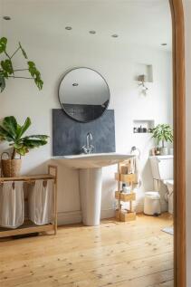 St. Winefride&#39;s Avenue, E12