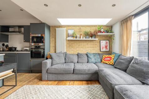 Vansittart Road, E11