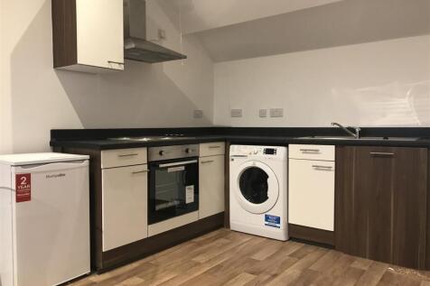 Open plan living &amp; kitchen