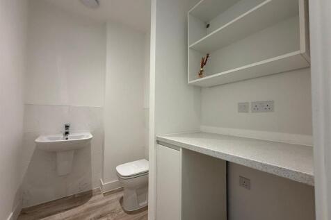5d54bdac-0a81-4cb3-9999-a223d815f0a8.jpg