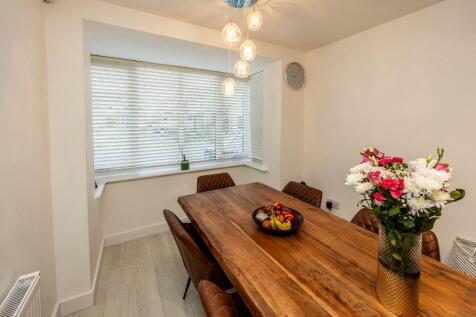 Diner/Kitchen