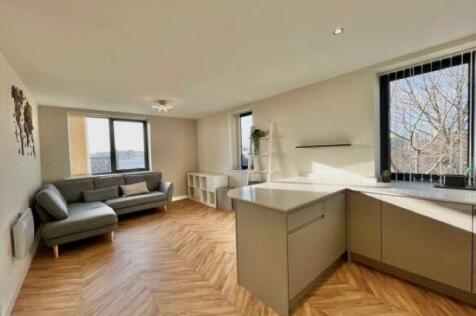 Lounge/Kitchen