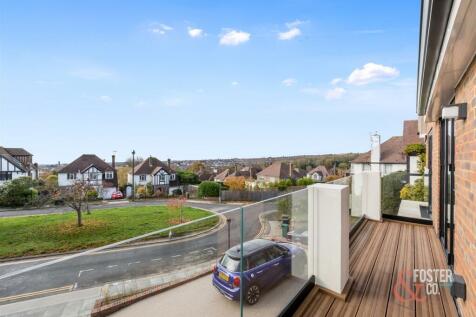 Meadow Close 3-32.JPG