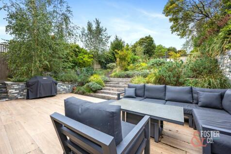 Meadow Close, 3-038.jpg