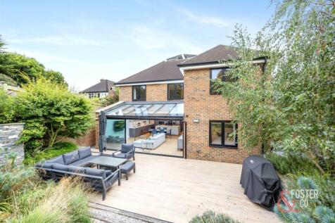 Meadow Close, 3-008.jpg