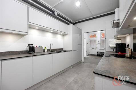 The Drive_22_Flat 11-005.JPG