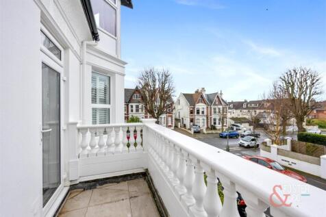 Hove Park Villas, 18 &amp; 18a-002.jpg