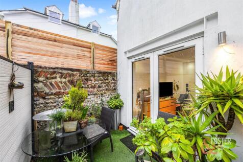 Albany Mews, 8-023.jpg