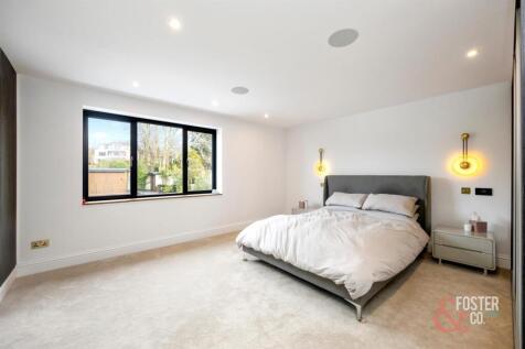 Meadow Close, 7-009.jpg