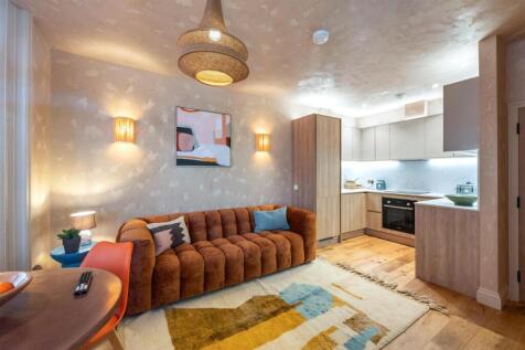 Ground Floor Flat-007.jpg