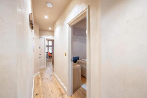 Ground Floor Flat-024.jpg