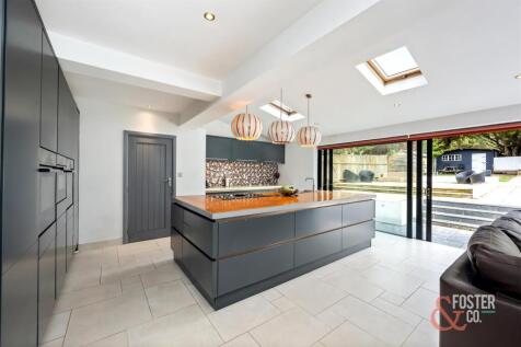 Mallory Road, 23-031.jpg