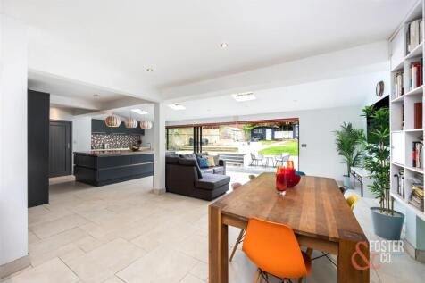 Mallory Road, 23-029.jpg