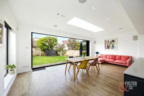 Berriedale Avenue 14-020.jpg