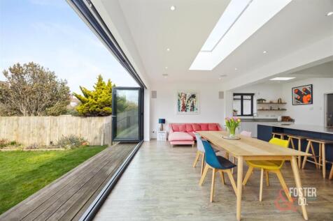 Berriedale Avenue 14-023.jpg