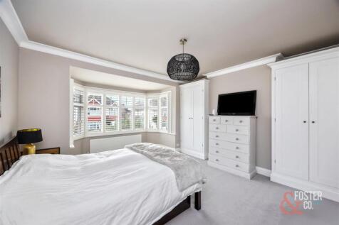 Berriedale Avenue 14-008.jpg