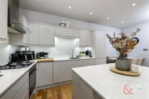 1A Stoneham Lofts, Flat 3-008.jpg