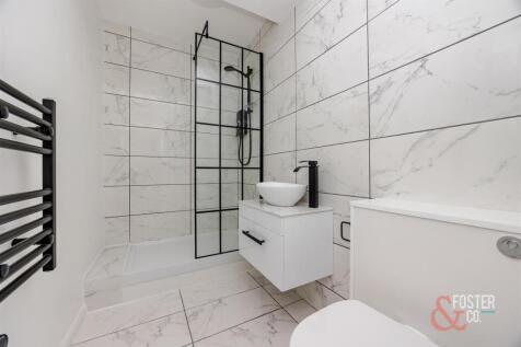 Avenue Court, Flat 2-4.JPG