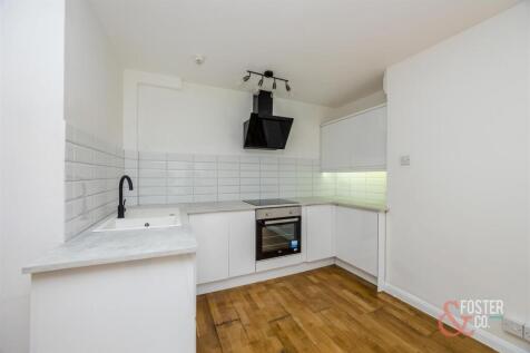 Avenue Court, Flat 2-2.JPG