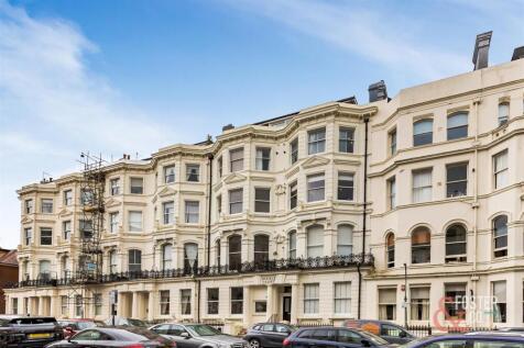 Avenue Court, Flat 2-13.JPG